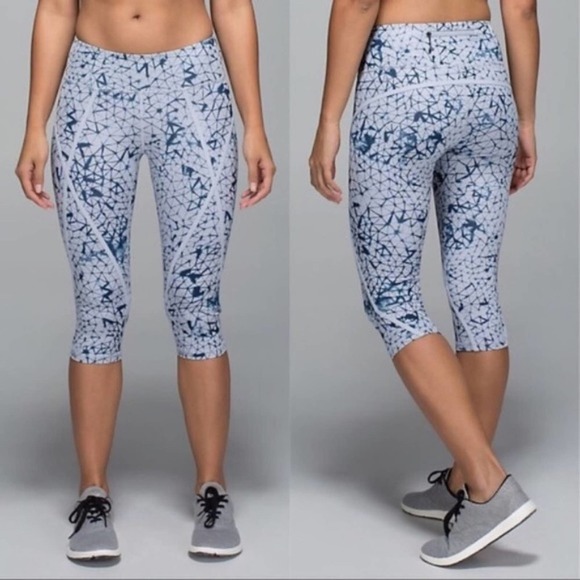 lululemon athletica Pants - Lululemon Pedal Pace High Rise Crop Legging 4 pant
